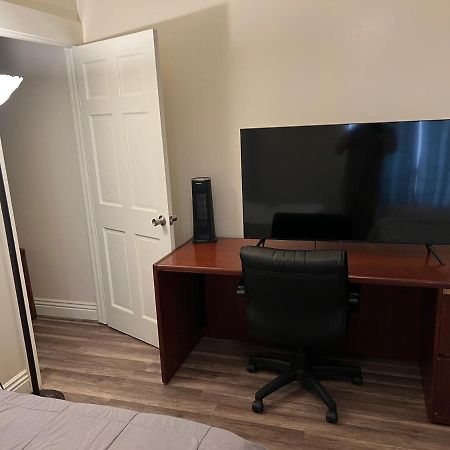 Private Los Angeles Room - Free Wifi, Ac, Tv, Private Fridge, Kitchen, Near Usc - Exposition Park - Usc Memorial Coliseum - Banc Of California Bmo Stadium - Downtown Los Angeles Dtla - University Of Southern California Usc!! Экстерьер фото