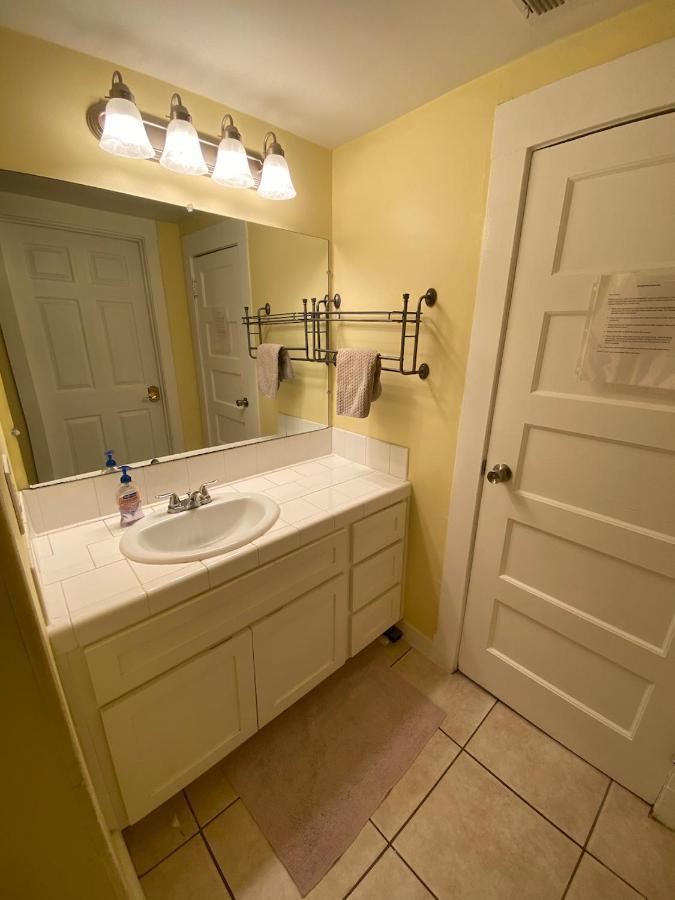 Private Los Angeles Room - Free Wifi, Ac, Tv, Private Fridge, Kitchen, Near Usc - Exposition Park - Usc Memorial Coliseum - Banc Of California Bmo Stadium - Downtown Los Angeles Dtla - University Of Southern California Usc!! Экстерьер фото