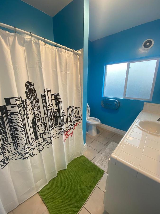 Private Los Angeles Room - Free Wifi, Ac, Tv, Private Fridge, Kitchen, Near Usc - Exposition Park - Usc Memorial Coliseum - Banc Of California Bmo Stadium - Downtown Los Angeles Dtla - University Of Southern California Usc!! Экстерьер фото